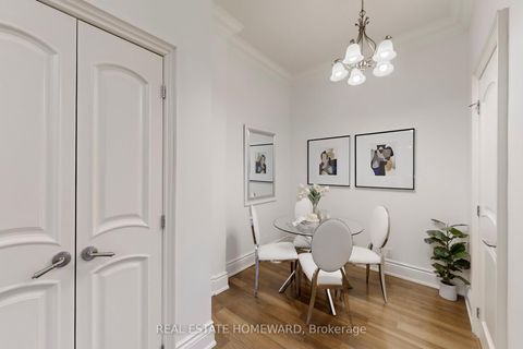 Photo 12 at 116 - 11121 Yonge Street, Devonsleigh, Richmond Hill