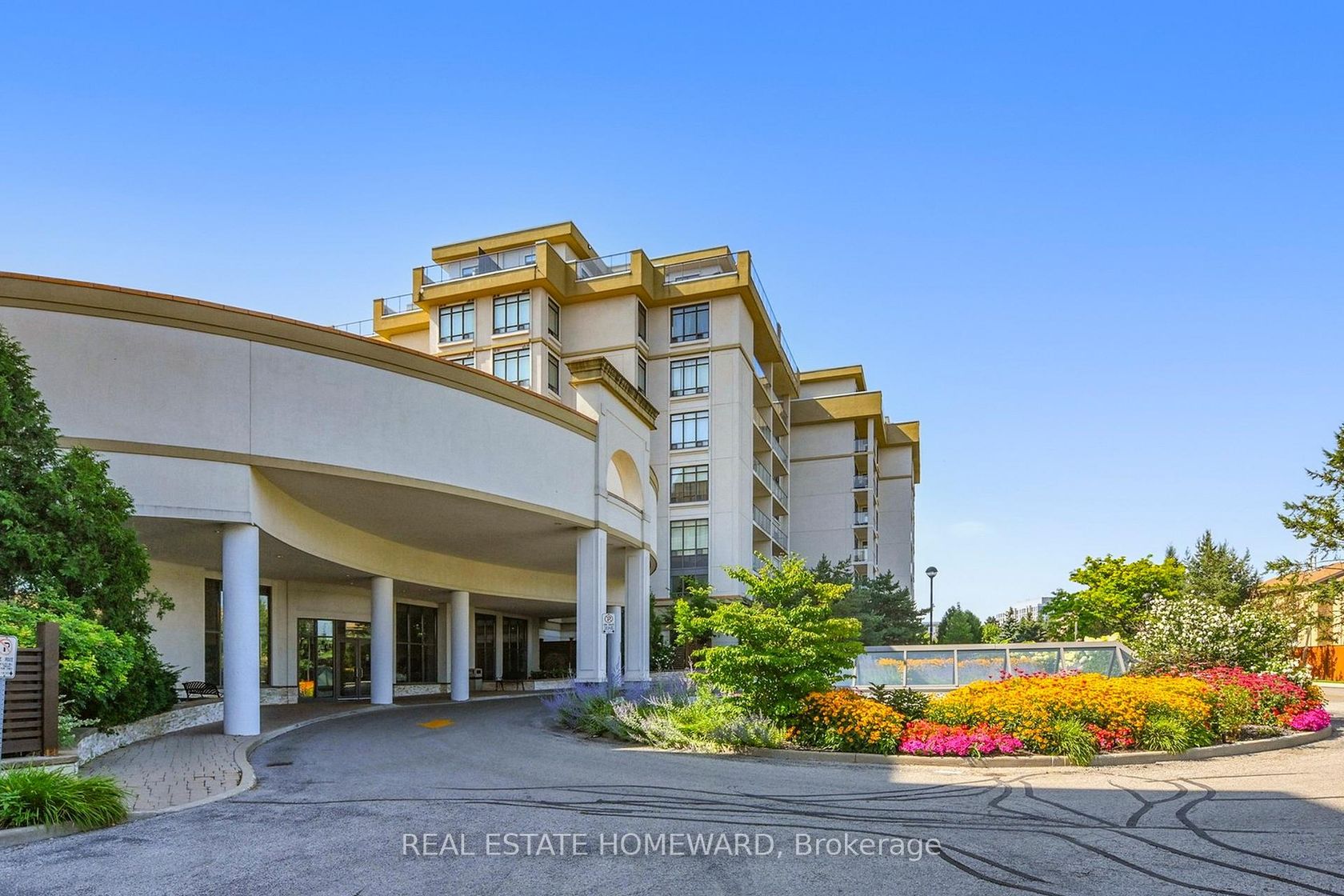 116 - 11121 Yonge Street, Devonsleigh, Richmond Hill 