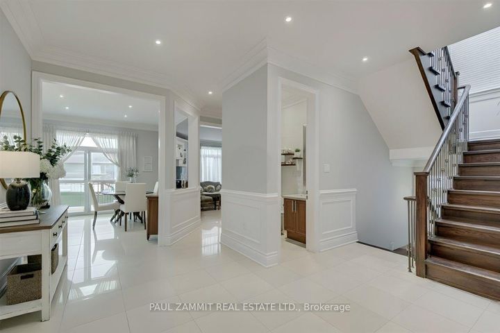 Photo 8 at 90 Grandview Avenue, Grandview, Markham