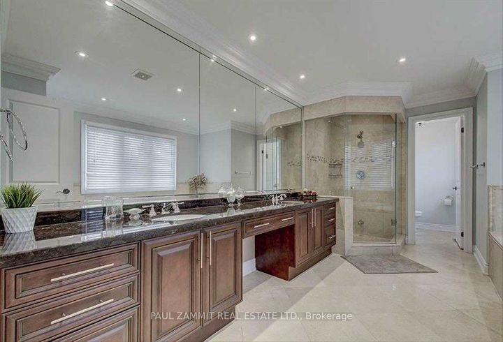 Photo 12 at 90 Grandview Avenue, Grandview, Markham