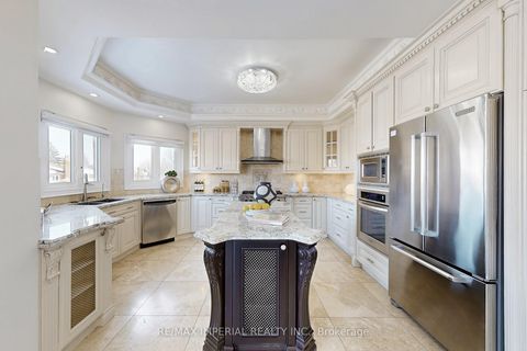 Photo 12 at 66 Hillhurst Drive, Bayview Hill, Richmond Hill