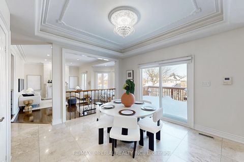 Photo 14 at 66 Hillhurst Drive, Bayview Hill, Richmond Hill