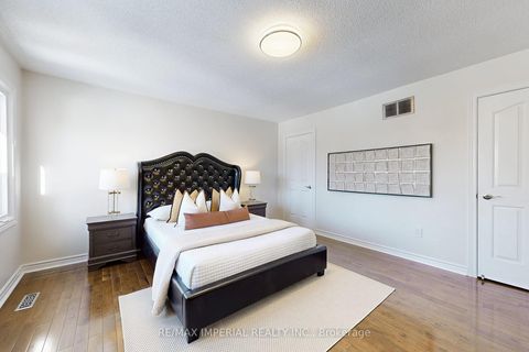 Photo 35 at 66 Hillhurst Drive, Bayview Hill, Richmond Hill