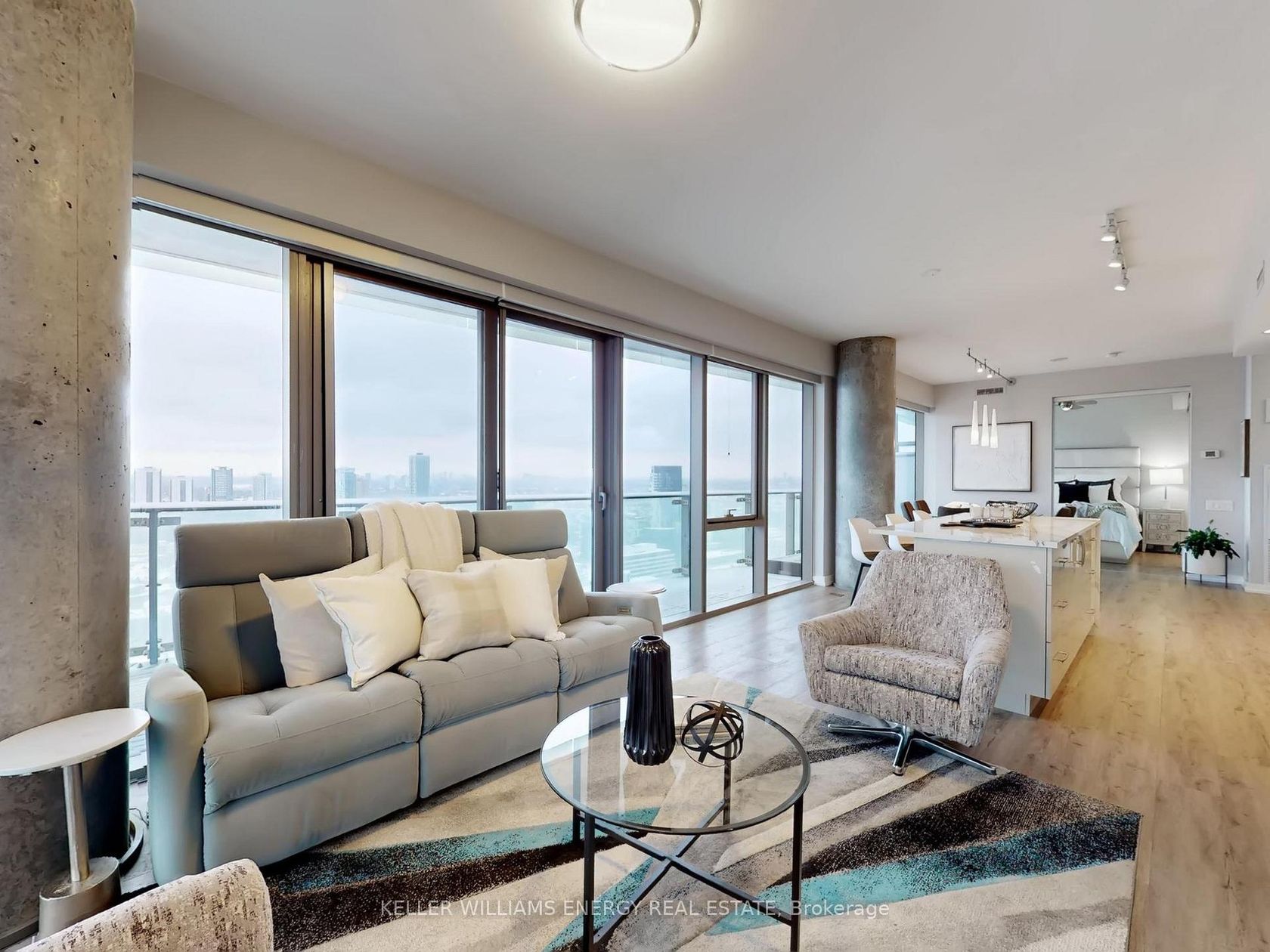 2902 - 390 Cherry Street, Waterfront Communities C8, Toronto 