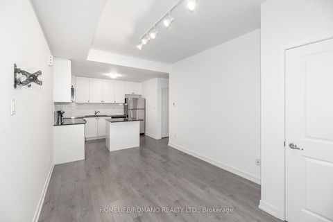 Photo 5 at 6B - 867 Wilson Avenue, CFB, Toronto