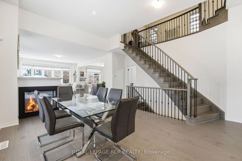 Photo 12 at 20 Morley Crescent, Rolling Acres, Whitby
