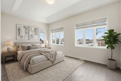 Photo 23 at 20 Morley Crescent, Rolling Acres, Whitby