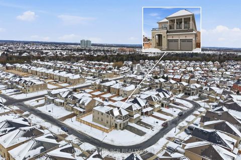 Photo 39 at 20 Morley Crescent, Rolling Acres, Whitby