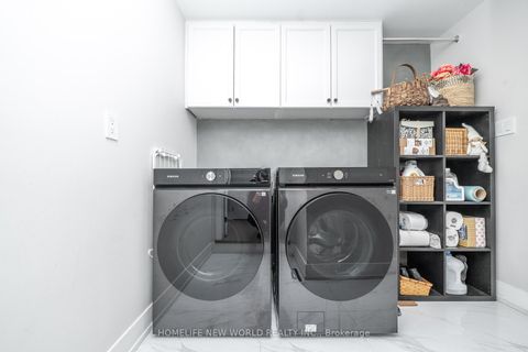 Photo 18 at 24 Christephen Crescent, Rouge Woods, Richmond Hill