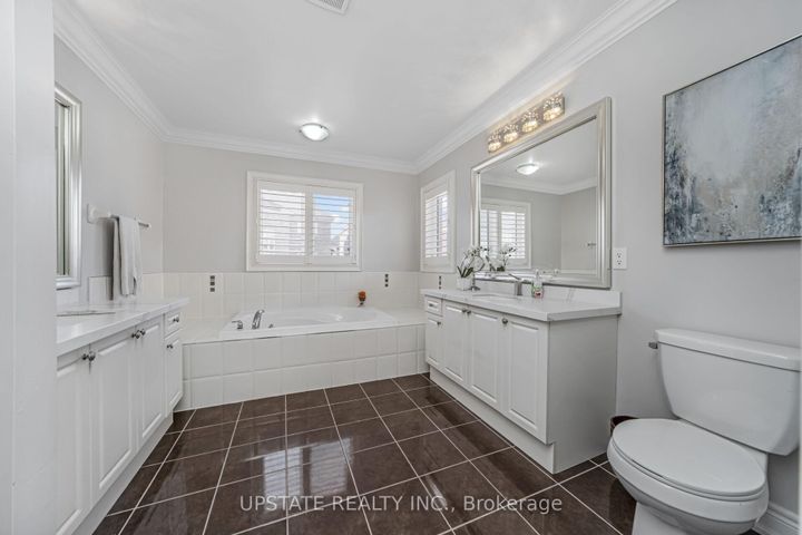 Photo 24 at 24 Haywood Drive, Credit Valley, Brampton