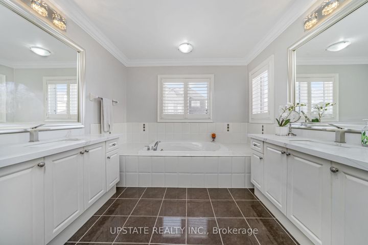 Photo 25 at 24 Haywood Drive, Credit Valley, Brampton