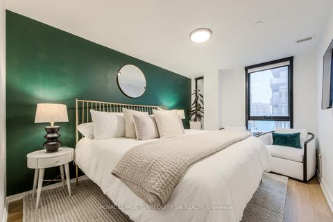 Photo 5 at 901 - 41 Dovercourt Road, Niagara, Toronto