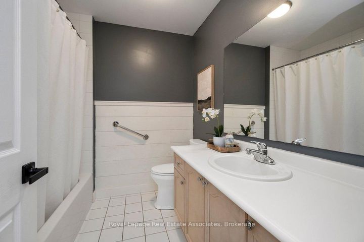 Photo 31 at 42 Harriet Street, Georgetown, Halton Hills