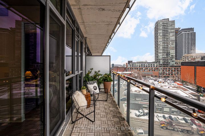 Photo 23 at 709 - 90 Trinity Street, Waterfront Communities C8, Toronto