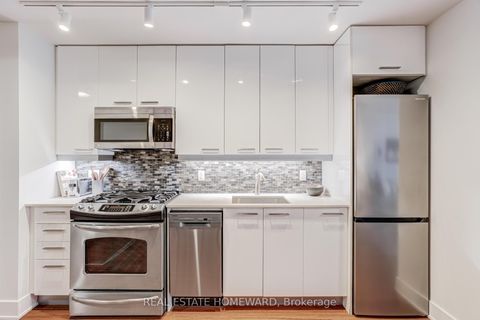 Photo 4 at 709 - 90 Trinity Street, Waterfront Communities C8, Toronto