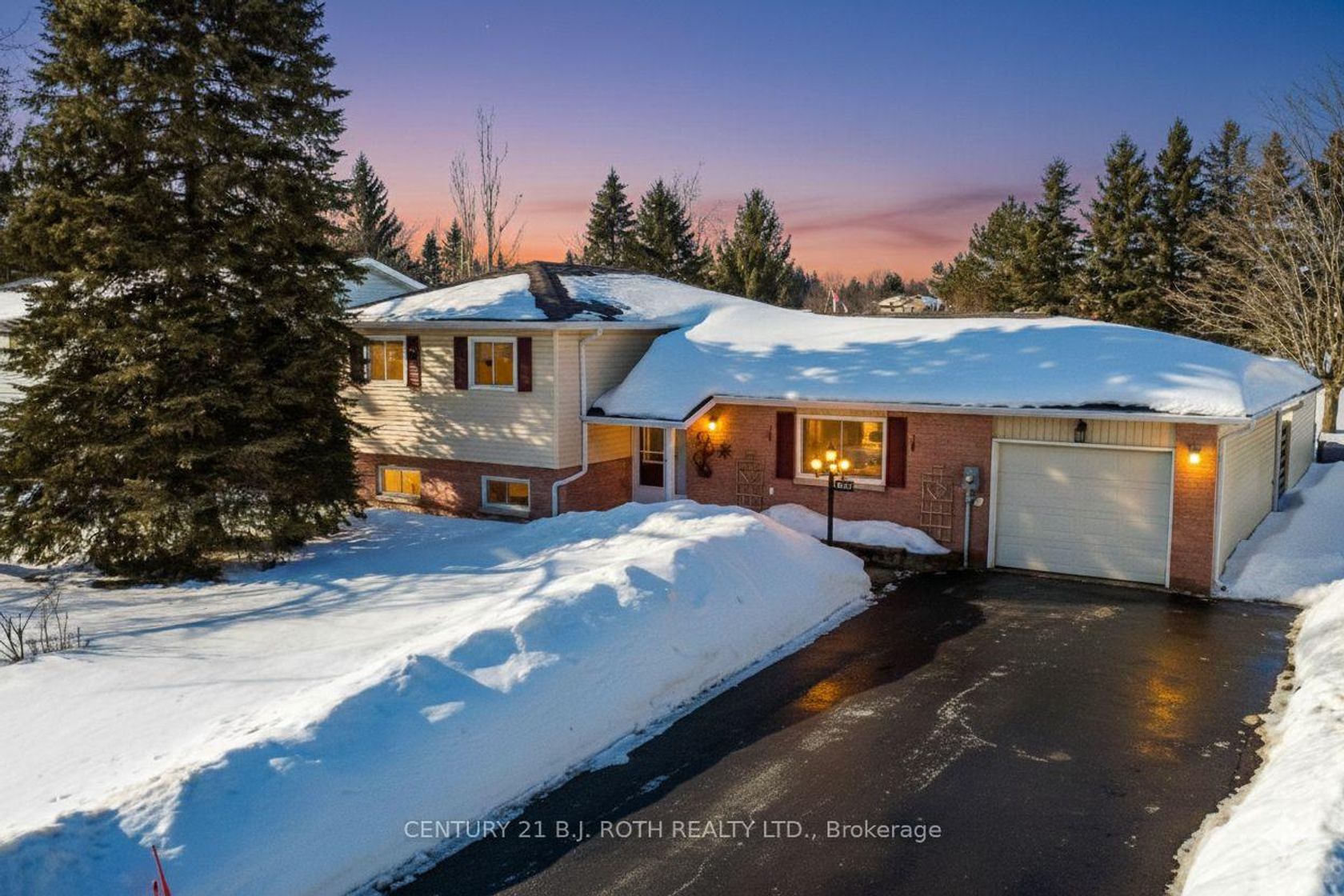 2246 Richardson Street, Stroud, Innisfil photo 5