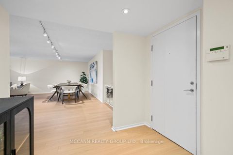 Photo 3 at 301 - 360 Bloor Street E, Moore Park, Toronto