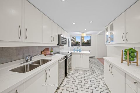 Photo 17 at 301 - 360 Bloor Street E, Moore Park, Toronto