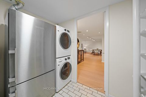 Photo 28 at 301 - 360 Bloor Street E, Moore Park, Toronto