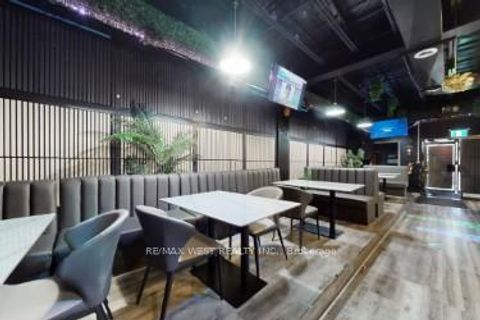 Photo 6 at 901 Jane Street, Smythe, Toronto