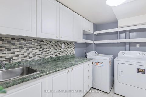 Photo 15 at 37 - 90 Crockamhill Drive, Agincourt North, Toronto