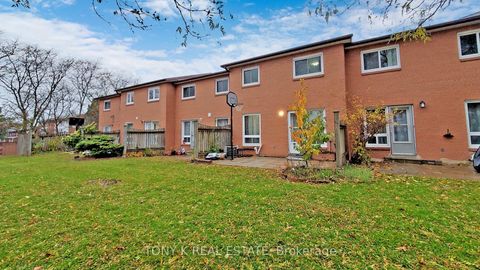 Photo 16 at 37 - 90 Crockamhill Drive, Agincourt North, Toronto