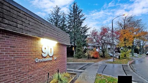 Photo 18 at 37 - 90 Crockamhill Drive, Agincourt North, Toronto