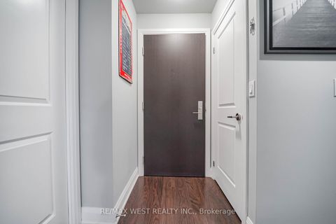Photo 2 at 409 - 35 Fontenay Court, Humber Valley, Toronto