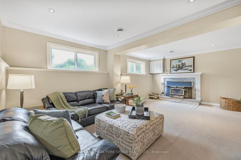 Photo 32 at 14 Anchor Court, Holland Landing, East Gwillimbury