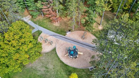 Photo 41 at 14 Anchor Court, Holland Landing, East Gwillimbury