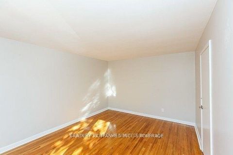 Photo 15 at 45 Edinborough Court, Smythe, Toronto