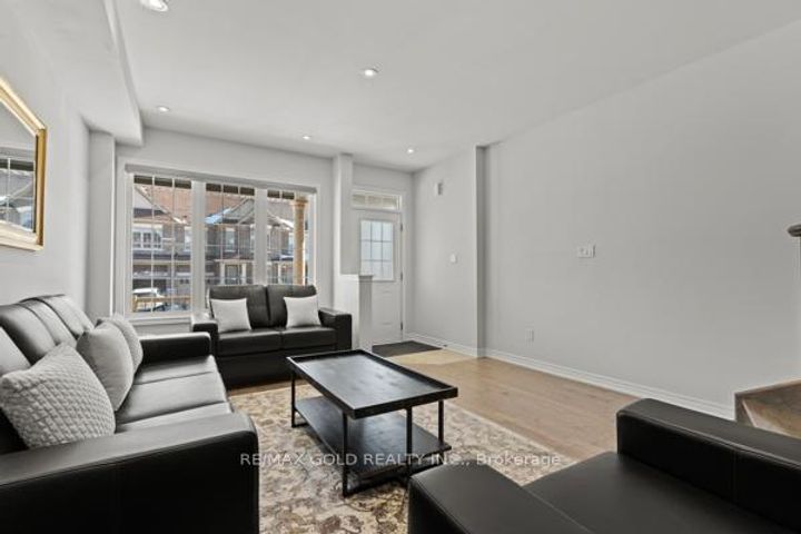 Photo 6 at 59 Folgate Crescent, Wellington North, Brampton