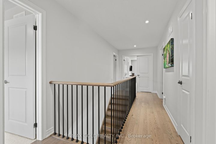 Photo 17 at 59 Folgate Crescent, Wellington North, Brampton