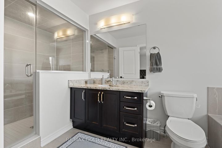 Photo 20 at 59 Folgate Crescent, Wellington North, Brampton