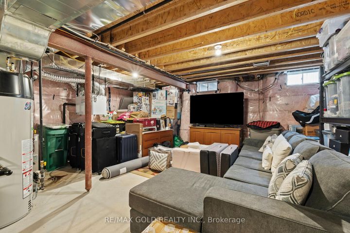 Photo 27 at 59 Folgate Crescent, Wellington North, Brampton