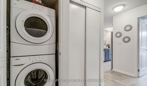 Photo 15 at 606 - 400 Adelaide Street E, Moss Park, Toronto