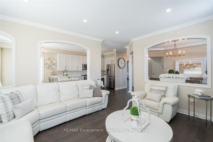 Photo 18 at 2454 Longridge Crescent, RO River Oaks, Oakville