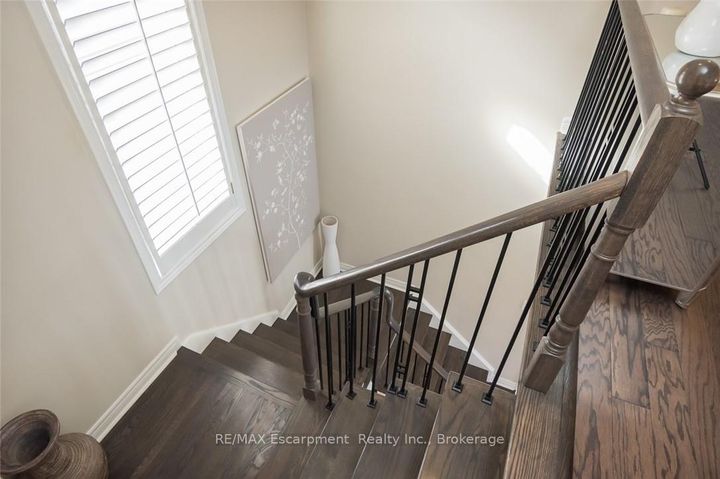 Photo 23 at 2454 Longridge Crescent, RO River Oaks, Oakville