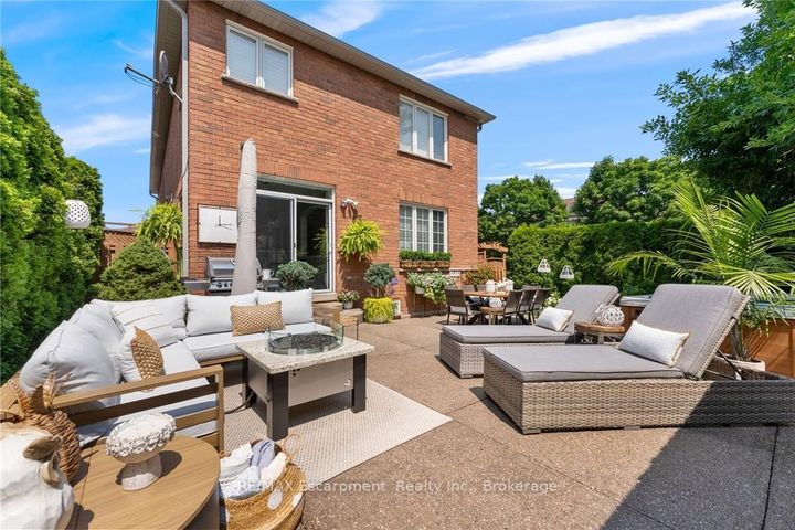 Photo 40 at 2454 Longridge Crescent, RO River Oaks, Oakville