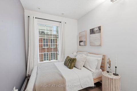 Photo 17 at 916 - 5 Everson Drive, Willowdale East, Toronto