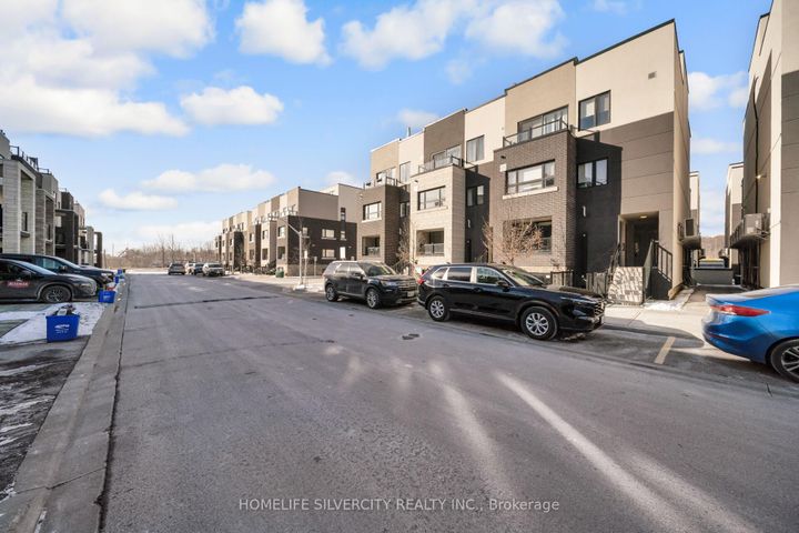 Photo 5 at 712 - 1131 Cooke Boulevard, LaSalle, Burlington