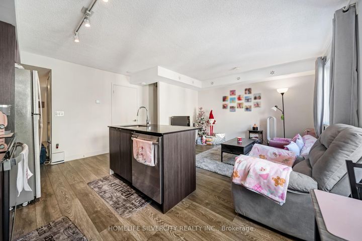 Photo 20 at 712 - 1131 Cooke Boulevard, LaSalle, Burlington