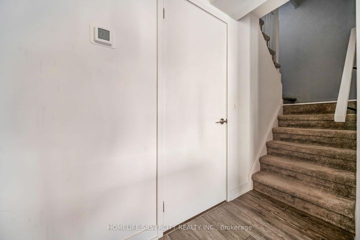 Photo 23 at 712 - 1131 Cooke Boulevard, LaSalle, Burlington