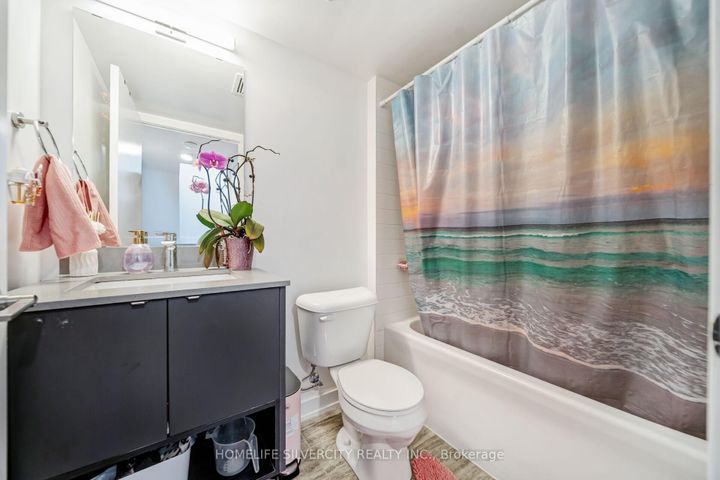 Photo 33 at 712 - 1131 Cooke Boulevard, LaSalle, Burlington