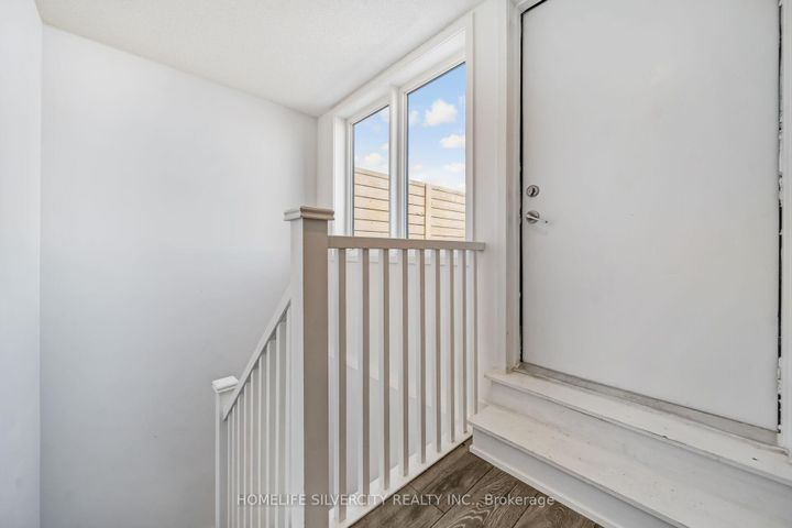 Photo 34 at 712 - 1131 Cooke Boulevard, LaSalle, Burlington