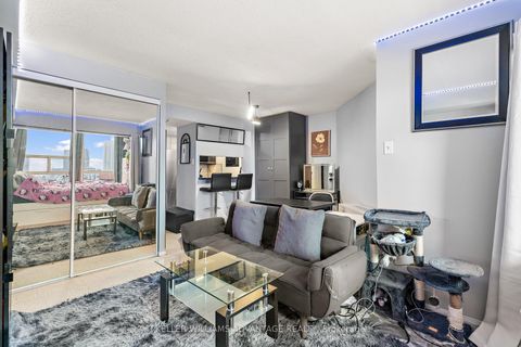 Photo 5 at 1707 - 705 King Street W, Niagara, Toronto