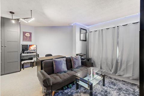 Photo 9 at 1707 - 705 King Street W, Niagara, Toronto