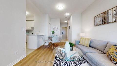 Photo 7 at 2115 - 18 Holmes Avenue, Willowdale East, Toronto