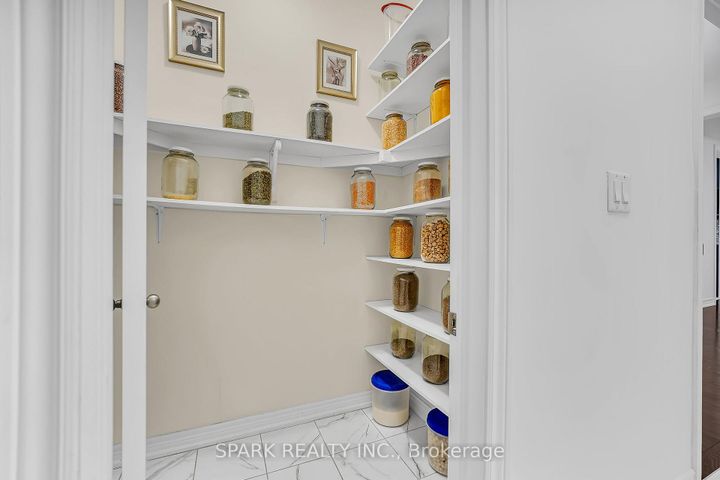 Photo 12 at 5 Boathouse Road, Northwest Brampton, Brampton