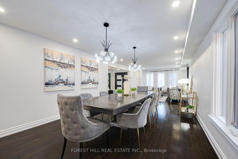 Photo 12 at 211 Franklin Avenue, Yorkhill, Vaughan